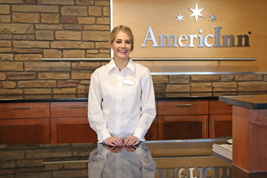 Americinn By Wyndham Winona Esterno foto
